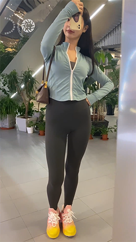 （视频）高挑紧身瑜伽裤翘臀美女身材好[1.6G/MP4]