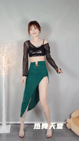 广场舞-小君19期-23V/3.2G